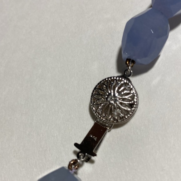 GEM TREASURES BLUE CHALCEDONY BEAUTIFUL 14K WHITE GOLD CLOSURE STONES NECKLACE - Picture 11 of 11
